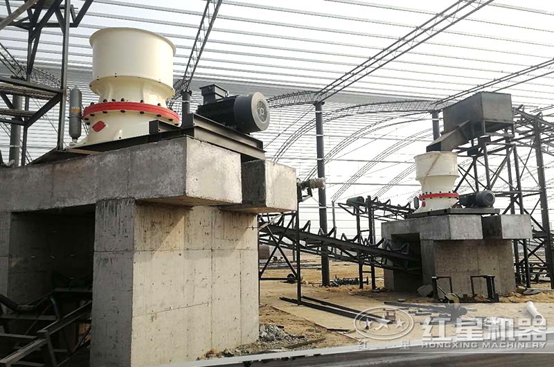 單缸圓錐破碎機(jī)這么火，有哪些生產(chǎn)特點(diǎn)？多少錢(qián)一臺(tái)