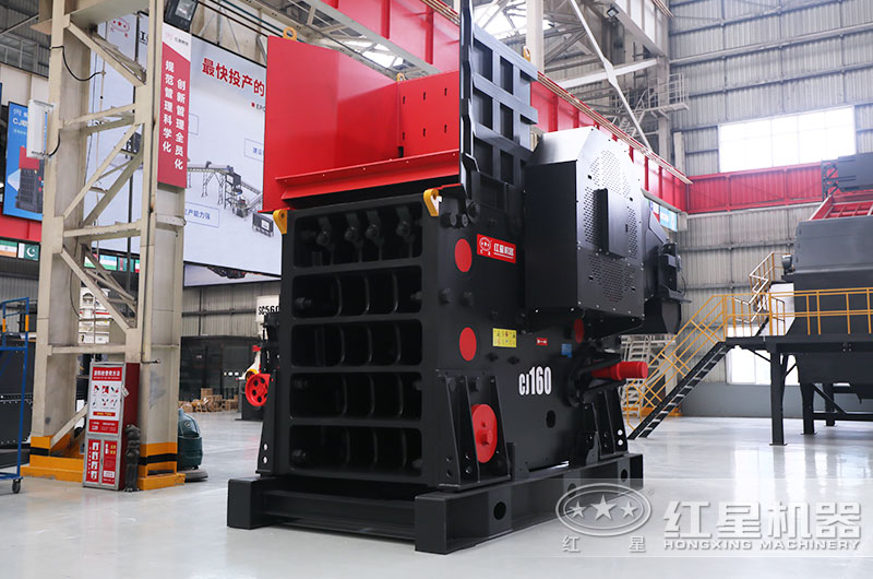 礦石破碎機多少錢一臺？大型機器型號